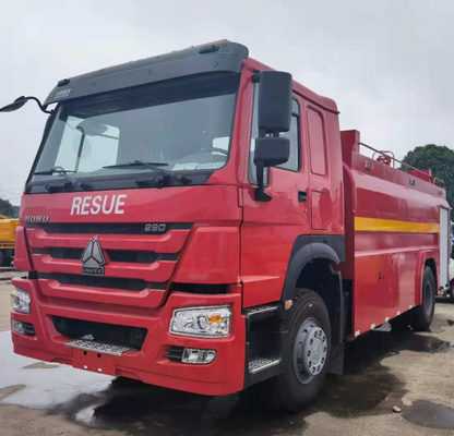 Sinotruk HOWO अग्निशमन उच्च दबाव जल छिड़काव ट्रक 10000L