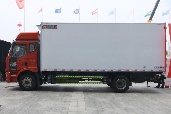 FAW जिफैंग J6L रेफ्रिजेरेटेड टिपर डंप ट्रक 240hp 4X2 6.8m