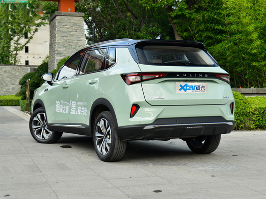 SAIC-GM-Wuling पेट्रोल कॉम्पैक्ट SUV कारें CVT 1.5T 108kw . के साथ