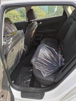 किआ K5 हाइब्रिड 2.0L GLS 6 स्पीड एटी सेडान में प्रयुक्त मिडसाइज़ कार 115kw