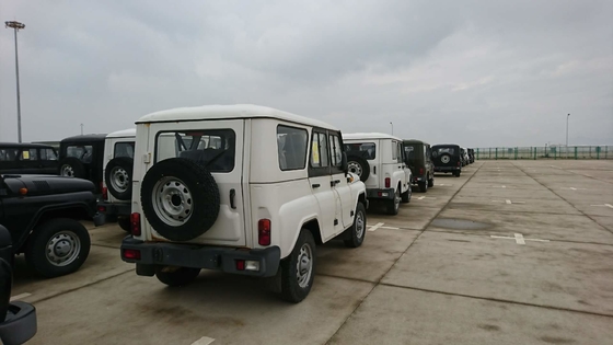 5 स्पीड मैनुअल 4 व्हील ड्राइव UAZ हंटर प्रयुक्त मोटर वाहन 2.7L 128HP